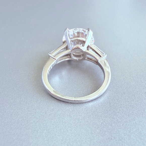 Estate Platinum 3.85 CT Solitaire White Spinel Engagement Ring Round Ring - Picture 7 of 15